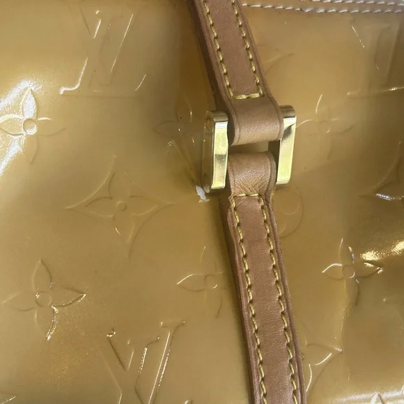 Louis Vuitton Monogram Vernis Papillon bag - Picture 7 of 17